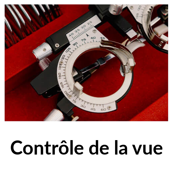 Contrôle de la vue par un opticien